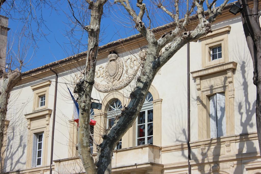 Апарт отель Mas De Valrugues Holifrance Сен-Реми-де-Прованс Экстерьер фото